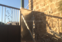  يافا: الهيئة الاسلامية تعيد ترميم البوابة الكهربائية في مقبرة طاسو